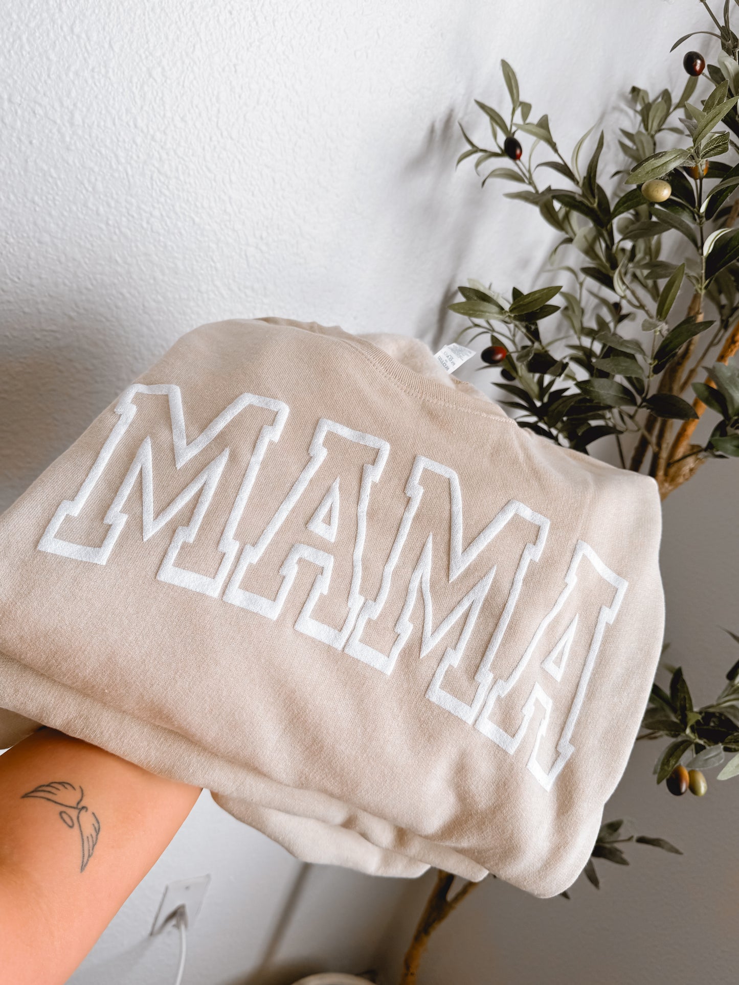 "MAMA" Crewneck